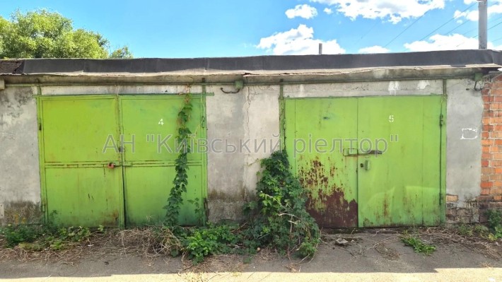 Продаж гаражів ГК «Печерський», вул. Покільська 4 - фото 1