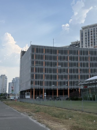 Продаж паркомісце велике рівне ЖК Seven - фото 1