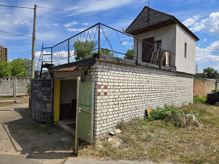 Гараж Оболонь ГСК Монолит 62кв.м. - фото 1