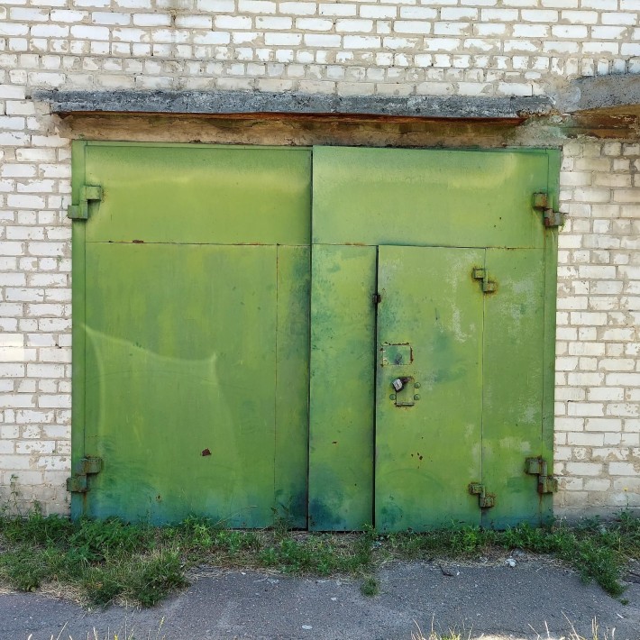 Продаж капітального гаража в центральній частині міста - фото 1