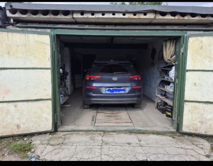 Продам гараж в ГК,,Левобережный 3"  пр.Мира 40г..8х4 - фото 1