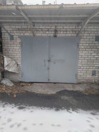 Продам капитальный гараж 5х6 м в ГК «Дорожник» (ул. Паникахи) - фото 1