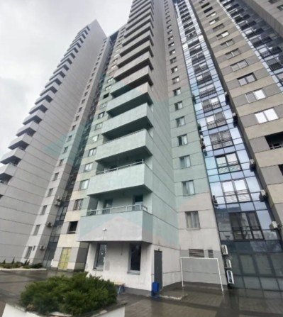 Продам паркоместо ЖК Кировский - фото 1
