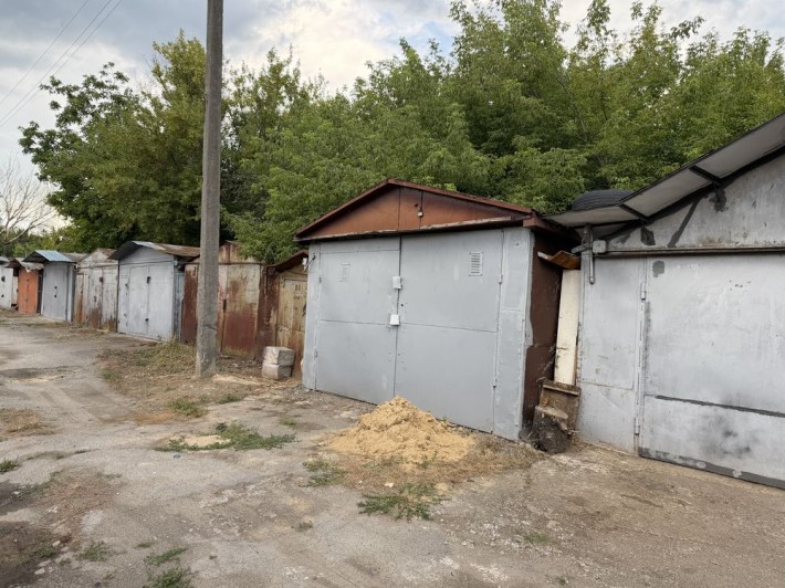 Продаж 2х  гаражів кооператив Маяк (гаражі знаходяться поряд) - фото 1
