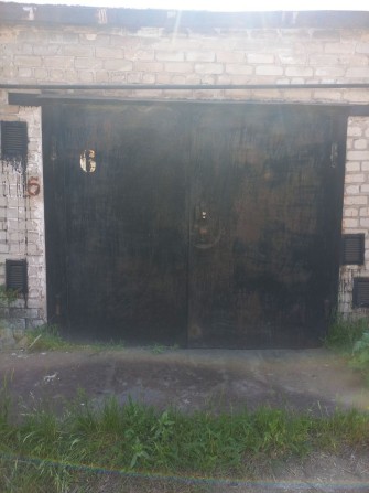 Гараж на Чёрной горе - фото 1