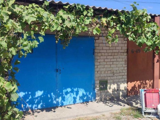 ПРОДАМ капітальний гараж між 2 та 3 Шевченківським Запоріжжя