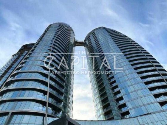 Продаж / Паркування / 64 м2 / ЖК Taryan Towers / Печерський район Київ
