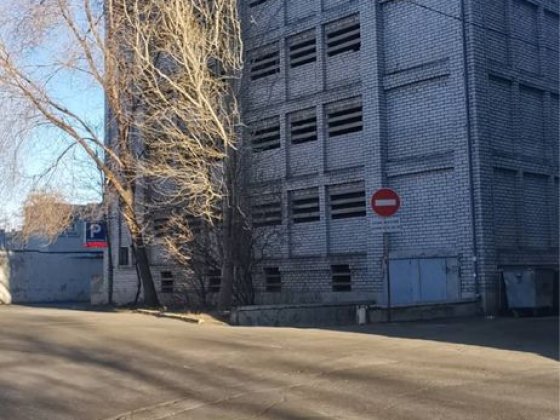 Продам большое паркоместо, на 2 автомобиля. Ул. Антоновича, пр. О. Поля. Жк Атлант. Днепр