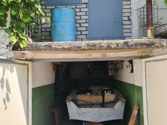 Причал с катером в Широкой балке Николаев