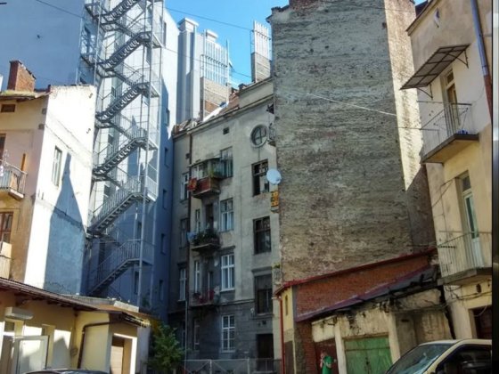 Гараж у центрі міста Львів
