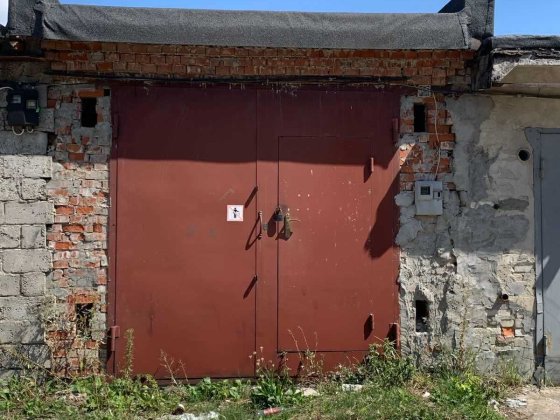 Продам цегляний гараж 41,9 кв.м. у Франківському районі розрахований на два автомобілі Львів