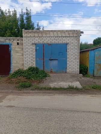Гараж холодная гора - фото 1