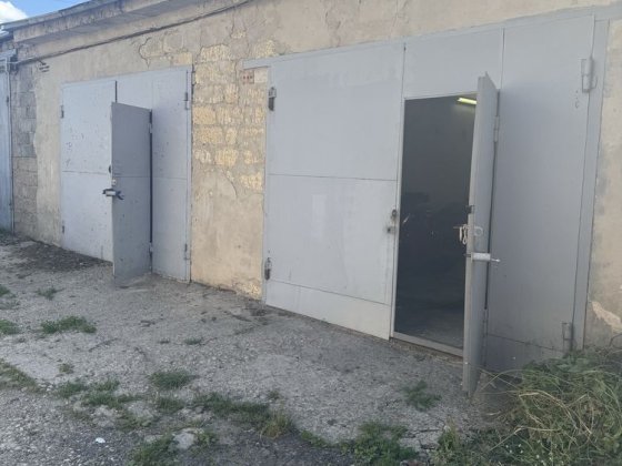 Капитальный гараж  ГСК Эрис  , ул. Танкопия  продажа Харків