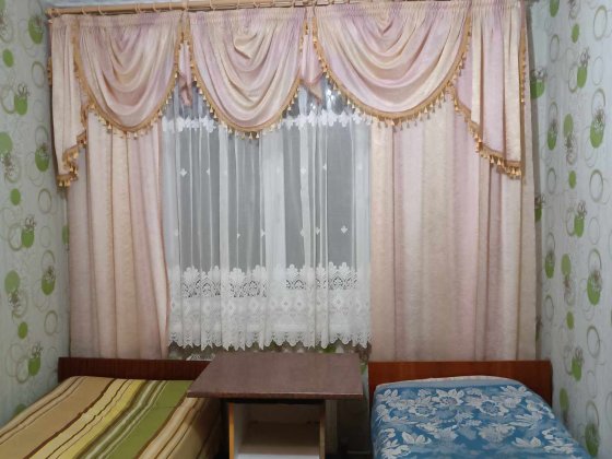 ЦЕНТР.Здам кімнату ХЛОПЦЯМ,без хазяїв.Є вся техніка, індивід.опалення. Хмельницкий