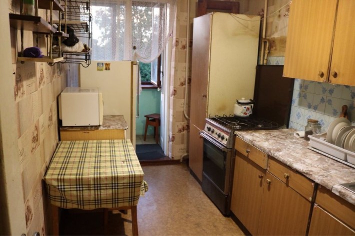 Здам кімнату в 3-ох кімнатній квартирі - фото 1