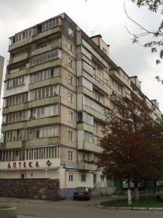 Продаж 2-к квартири вул. Раїси Окіпної 5 - фото 1