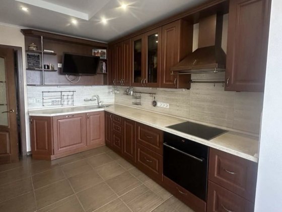Продаж 3 кімн. вул. Милославська 47 А. Троещина Київ