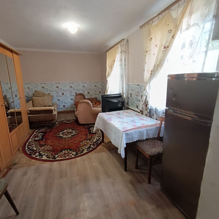Здається кімната з бойлером у гуртожитку на Іллінській - фото 1