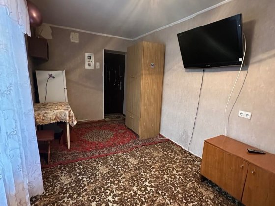 Оренда кімнати в гуртожитку на Хіміку