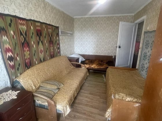 Здається кімната,метро Дарниця 10 хвилин пішки Киев
