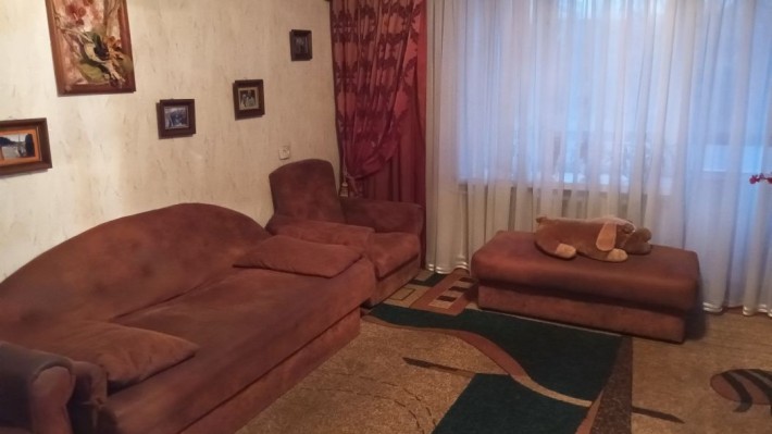 Здаеться кімната не прохідна  в 4 кімнатній квартирі,пр.Відродження  для  хлопців - фото 1