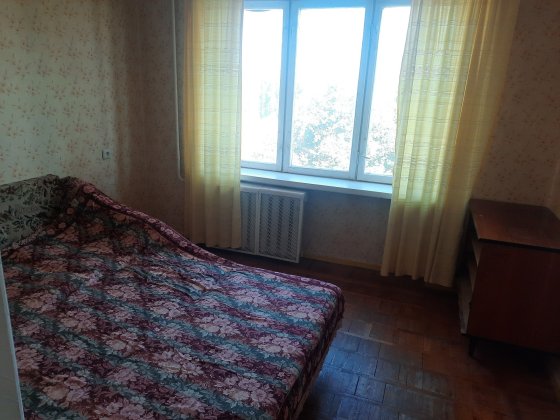 Сдам комнату 11 кв. м. Для 1 человека ул. Вереснева Киев