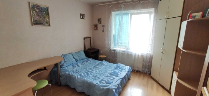 Для дівчини. Кімната на Оболоні. Метро Мінська-5хв. Пр. Володимира Івасюка,41 - фото 1