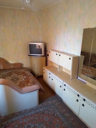 Сдам комнату в 2-х комн. квартире в центре. (Актуально) - фото 1