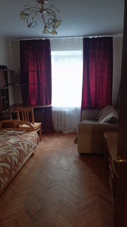 Здам в довготривалу оренду кімнату в 2 кімнатній квартирі без хозяїна, без комісії  Київ вул. Метрол - фото 1