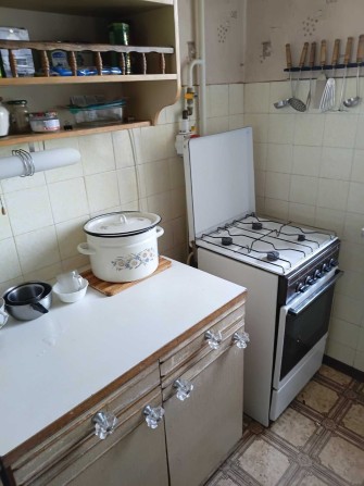 Сдам кімнату для жінки Подільський р-н вул Свободи пр-т 2 - фото 1