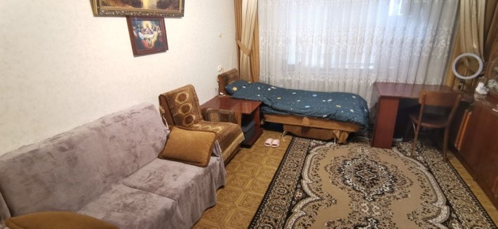 Кімната для 2х дівчат р-н палацу піонерів - фото 1