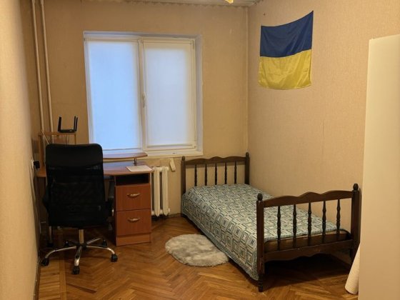 здається з вересня вільна кімната для дівчини/студентки Житомир