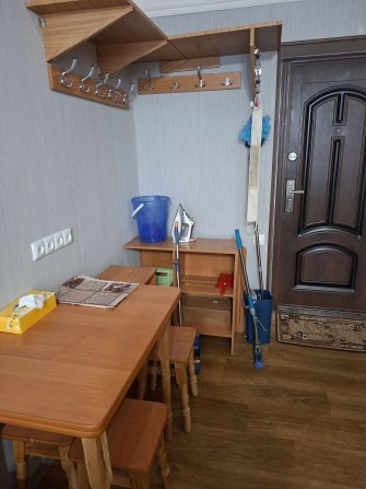 Здам кімнату в гуртожитку (10 хв до метро Харківська, Вирлиця). 6000 грн+комунальні. - фото 1