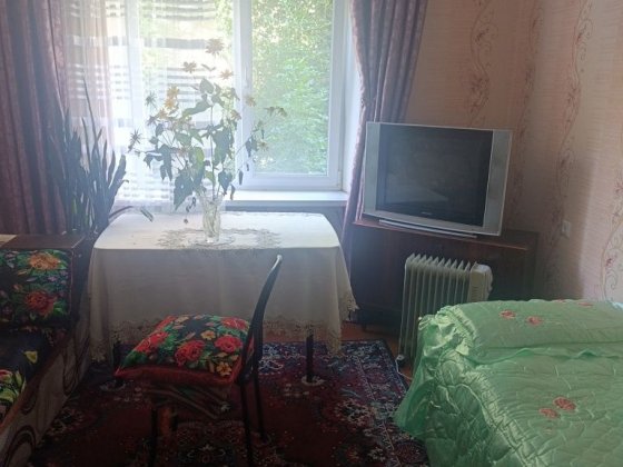 Оренда окремої кімнати р-н Масложиру з господинею