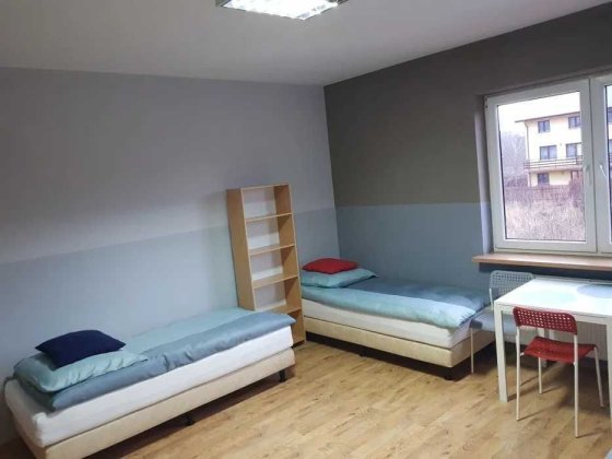 1500 грн. місяць -  Метро Іпподром! Здам підселення в кімнату в Києві Киев