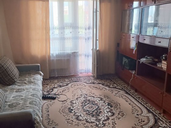 Девушке(жінці)комната сбалконом Троєщина вул.Бикова 6.дзвонітть Киев