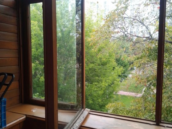 Кімната в гуртожитку де потрібно прибирати поверх Киев