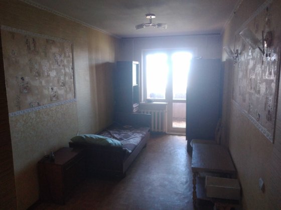 Сдаю комнату в трёшке