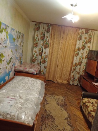 Сдам комнату в 3-комнатной квартире на Черемушках - фото 1
