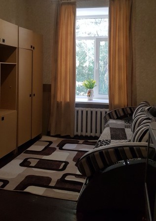 Сдам комнату в коммуне. Центр, от хозяйки! - фото 1