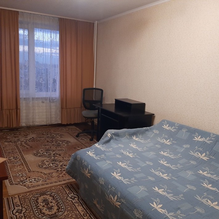 Здається  кімната  по вул. Кіото.Без господаря. - фото 1