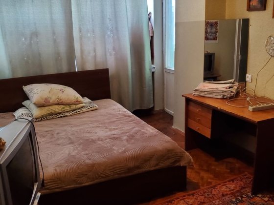 Світло не вимикають! Вул. Б. Хмельницького 39 м. Університет Киев