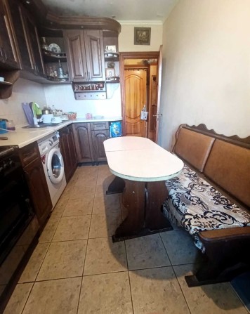 Сдам комнату в 4-комнатной квартире - фото 1
