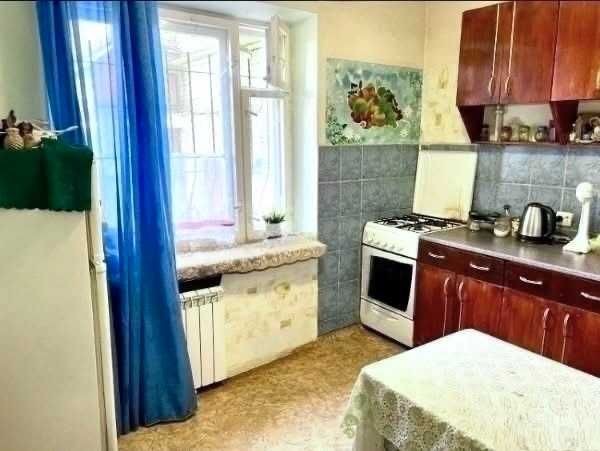 Підселення, оренда Ізольованої кімнати. вул. Патона. - фото 1