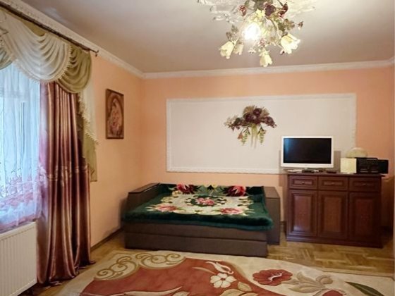 Підселення до власниці в 1кім. по вул. Тютюнників 1.  ( для дівчини/жінки) Львов