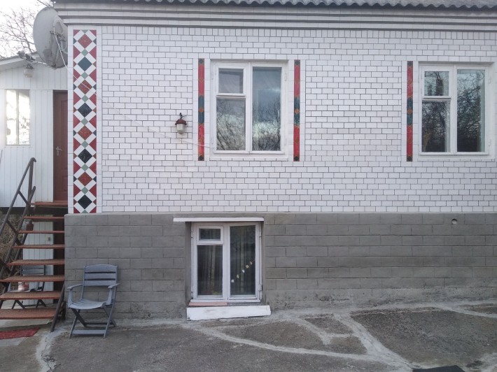 Здам частину будинку 2кімнати. - фото 1