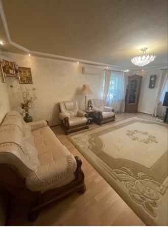 Оренда будинку з ремонтом 80 м 2 ,в районі Центрального ринку ! - фото 1