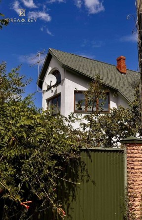 Здам будинок 210кв. генератор, гараж три спальні село Вишеньки - фото 1