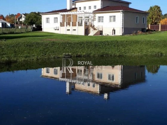 Оренда Будинок с. Хлепча 350 м² 5 кімнат 25 соток Закрите КМ Озеро Камін Генератор Гараж 2 авто Тера Хлепча