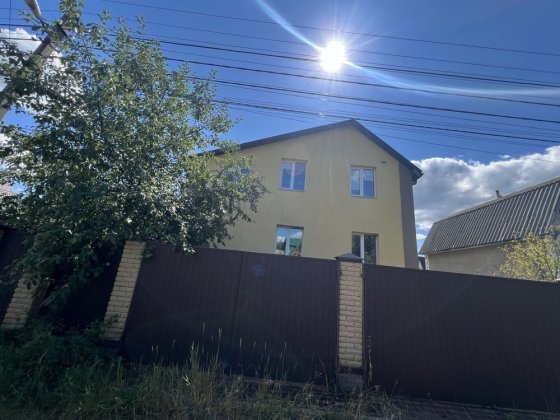 Хотянівка,  160 кв м газ, вльтернативне живлення! Ремонт, меблі! Хотяновка
